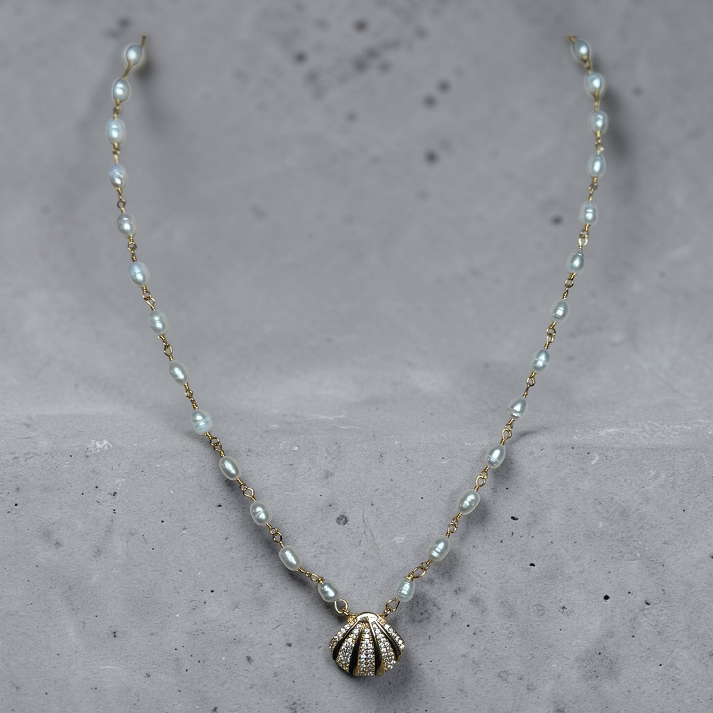 Shell & Pearl Necklace