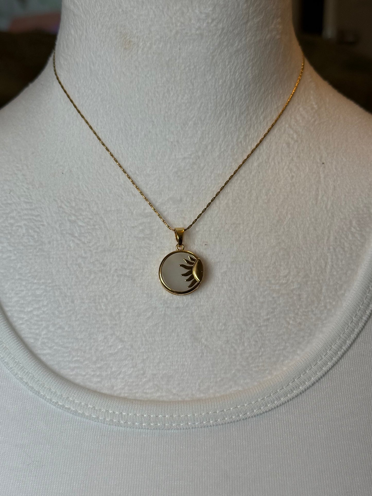 Mother of Pearl Sun Necklace 14 k Goldfilled  Chain